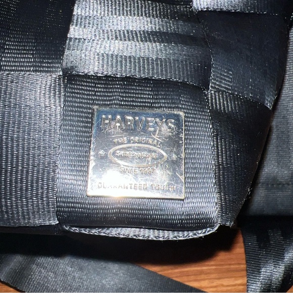 Harveys seatbelt carriage ring black with star charm - Picture 9 of 14